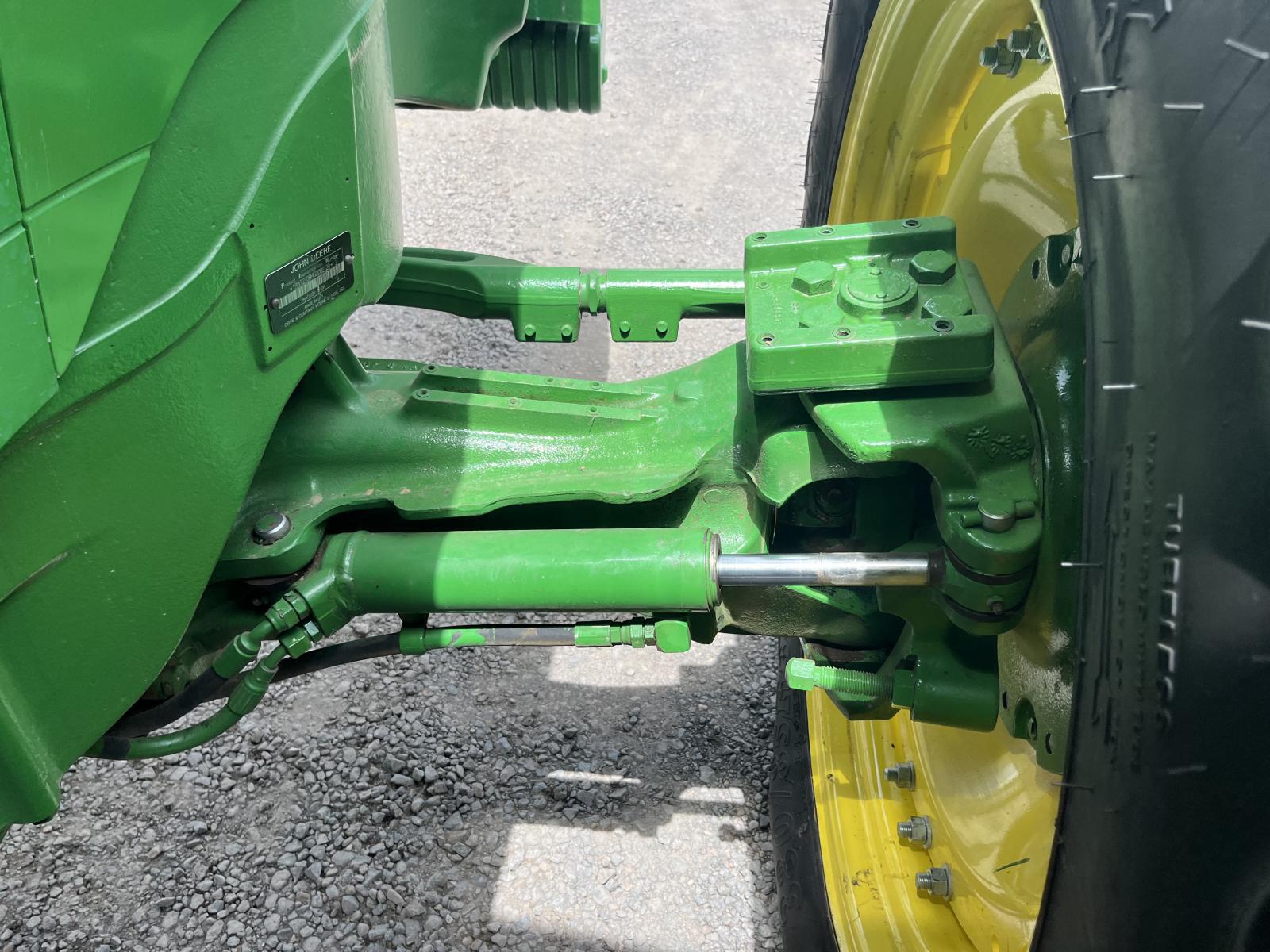 ./imagenes/INVOICE/2019/18103/JOHN DEERE 7270R (9).JPG